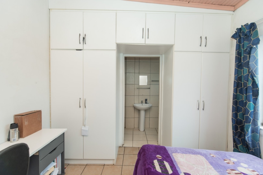 6 Bedroom Property for Sale in Newton Park Eastern Cape